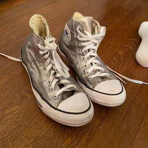 Women’s converse